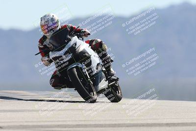 media/Oct-13-2025-Moto Forza (Mon) [[a66d839500]]/4-C Group/Session 4 (Turn 9)/